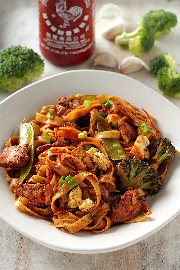 30-Minute Sriracha Chicken and Broccoli Lo Mein