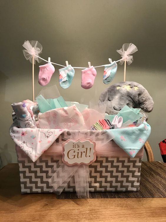 Looking for the perfect gift for a baby girl? This gift basket is full of charming and practical items that every new parent will love. From soft onesies to adorable accessories, discover ideas that will make your gift stand out! 🌸 #BabyShowerGift #GiftBasketIdeas