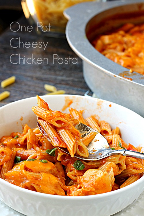 One Pot Cheesy Chicken Pasta