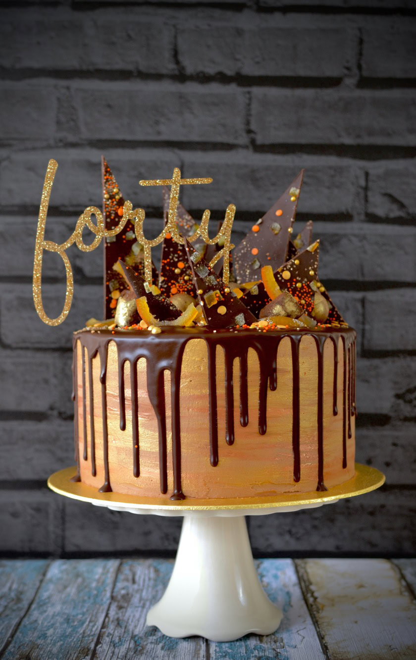 Elevate your celebrations with the ultimate crowd-pleaser – chocolate drip cakes! These rich, luxurious cakes are ideal for any occasion, adding a touch of sophistication and deliciousness to your dessert table. Perfect for creating those Instagram-worthy moments! 📸🍰 #BakingInspiration #CakeLovers