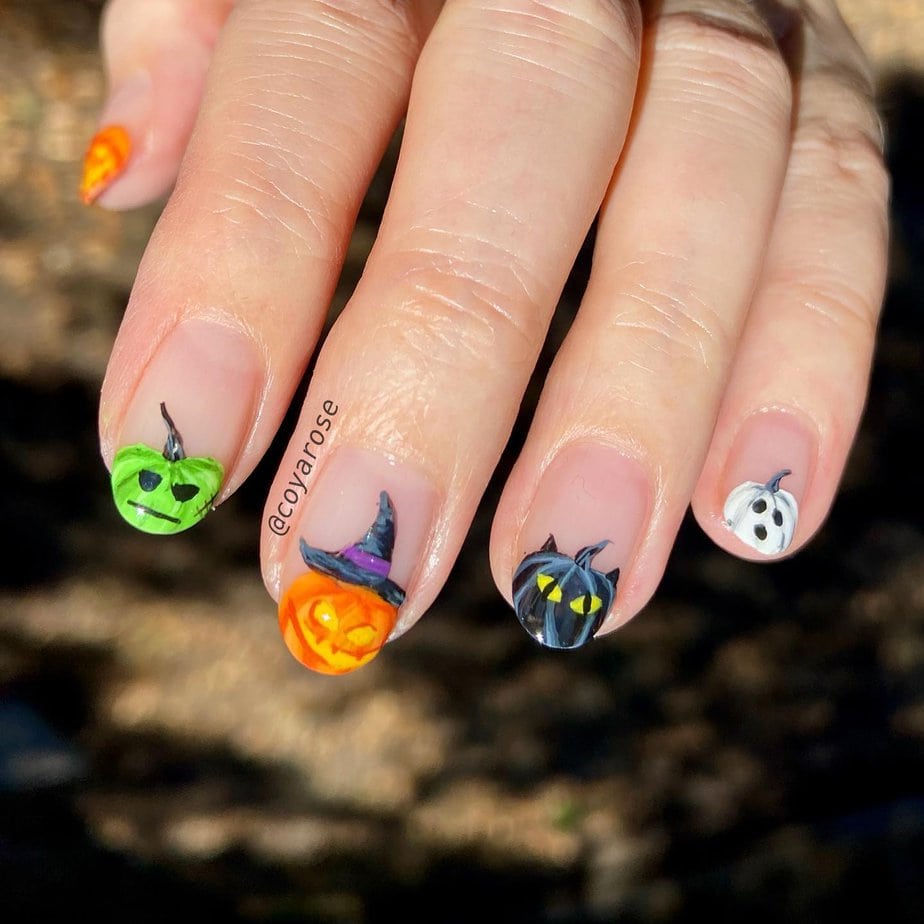 31 Spooky Halloween Nail Designs for 2023