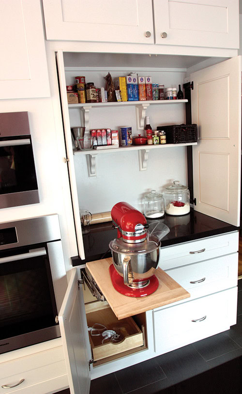 Traditional Kitchen With a Modern Twist