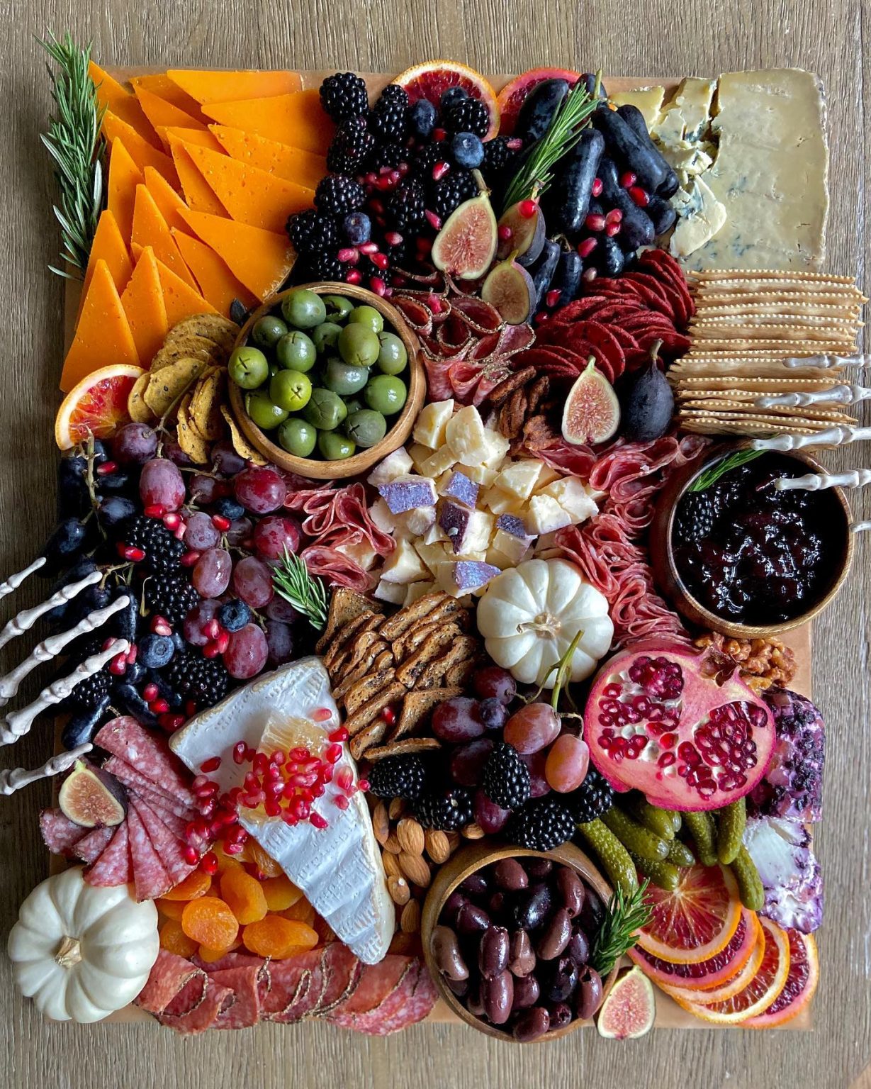 31 Easy Halloween Charcuterie Boards to Spook Your Party Guests!