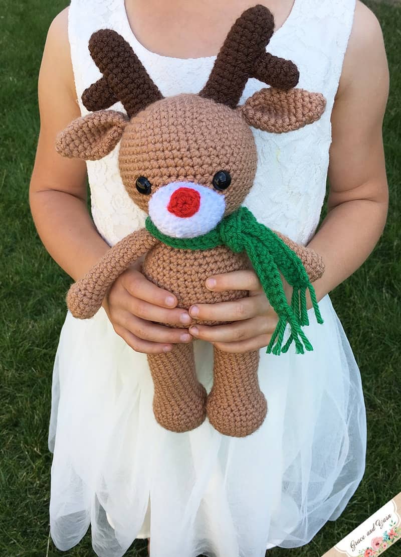 Amigurumi Reindeer - A Free Crochet Pattern