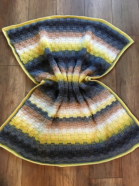 Basketweave Blanket Lion Brand Mandala