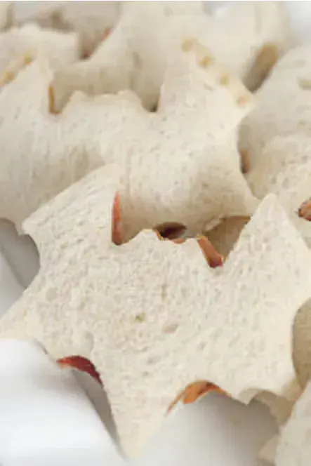 Turn a lunchbox classic into Halloween fun with bat-shaped PB&J sandwichesâsimple to make and perfect for little ghouls.