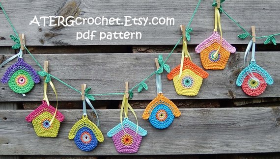 Birdhouse Bunting Crochet Pattern