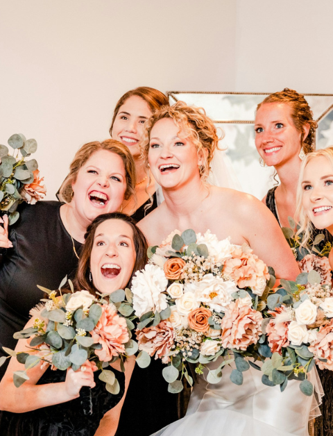 Answering a popular question: Should bridesmaids buy new dresses or wear their own? Loving the idea of black dresses in different styles for a chic, budget-friendly look! ??✨