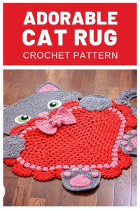 How ADORABLE Is that cat crochet rug! My little girl is going to go crazy when I finish making one for her bedroom!