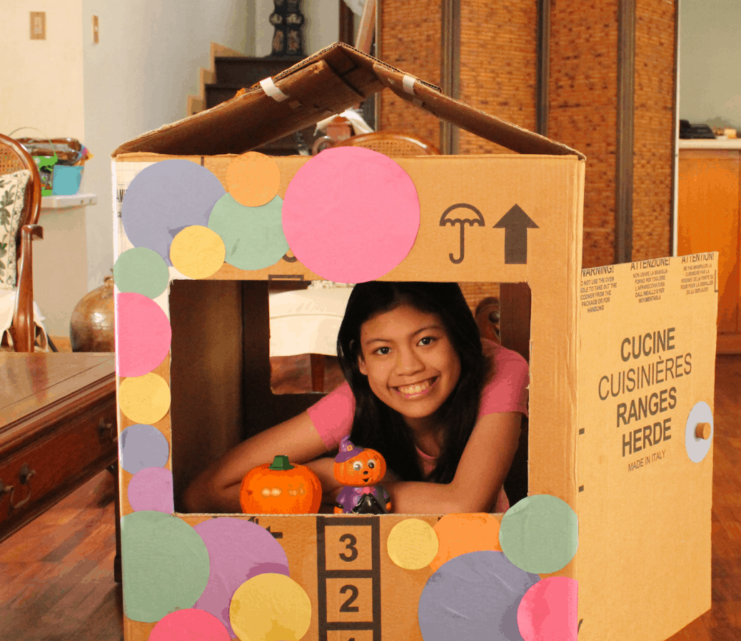 Kids clearance cardboard playhouse