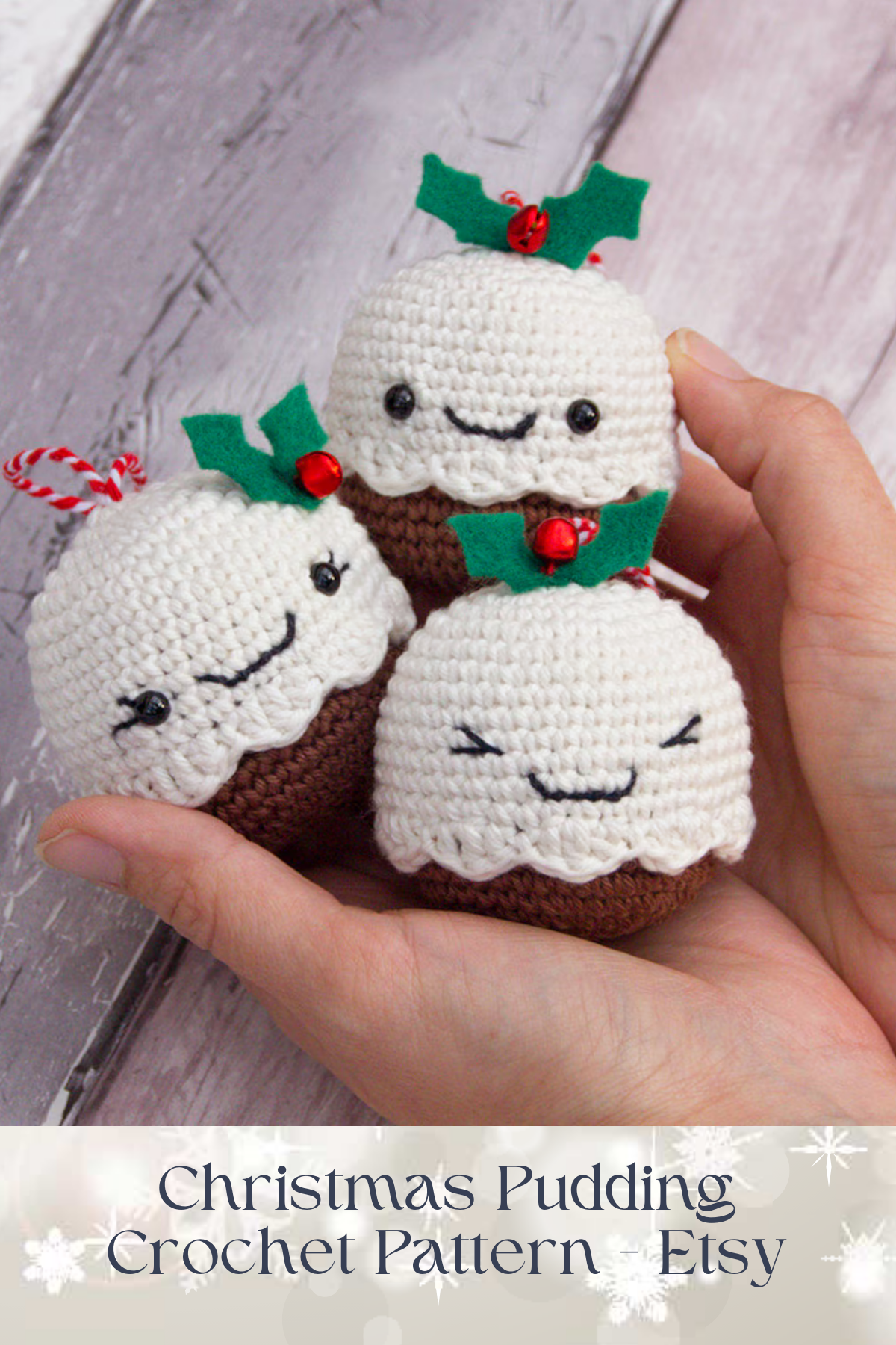 How cute are these Christmas pudding baubles? With their little dollops of "cream" and holly leaves, they add a dash of traditional British holiday cheer to your tree. It’s a deliciously fun twist on the classic bauble!