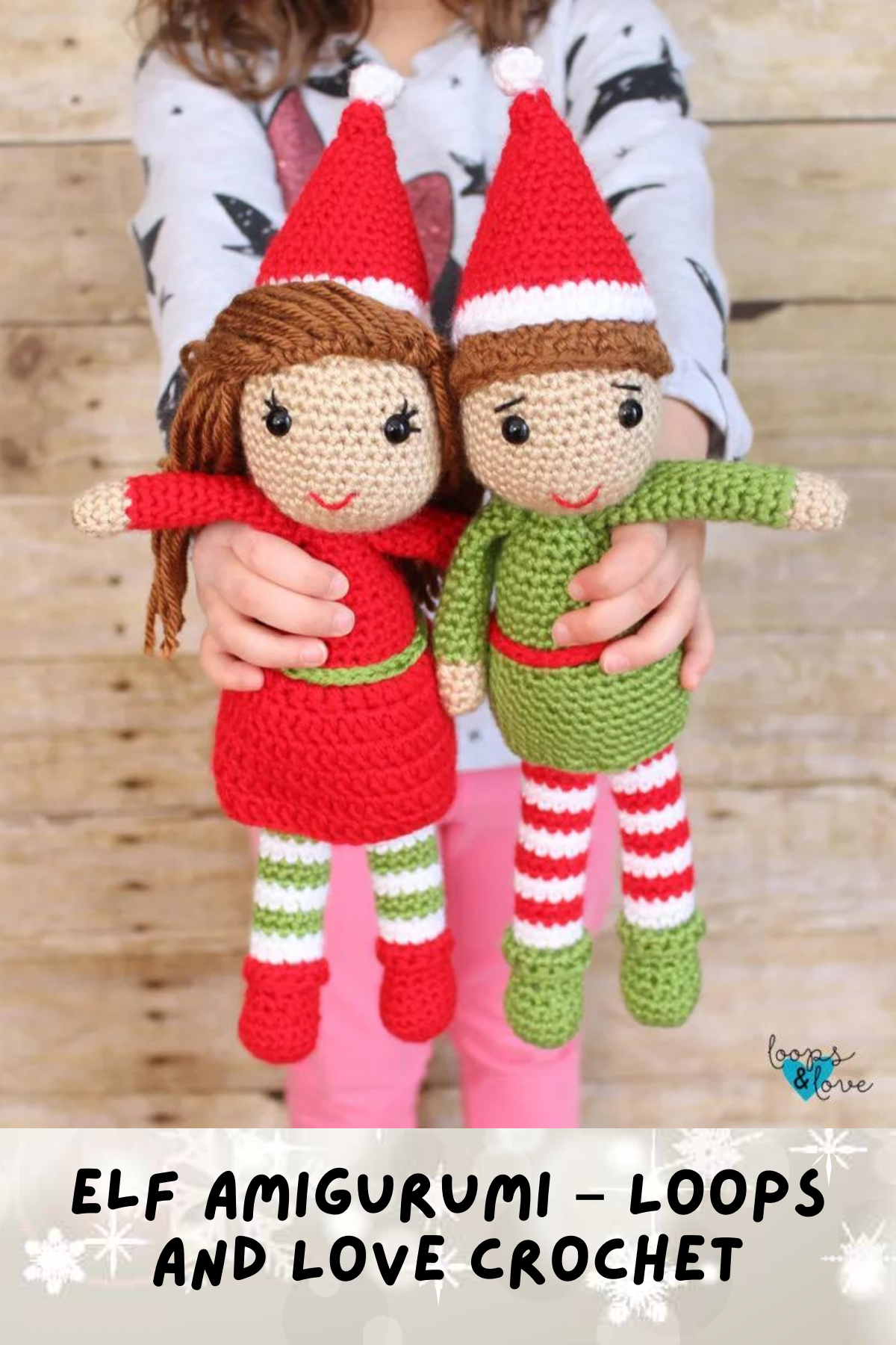 This free pattern features a sweet little elf in a classic Santa-inspired outfit. Standing at about 9 inches tall, it’s the perfect size for cuddles or as a whimsical shelf decoration. Plus, you can customize the colors to make an entire elf family!