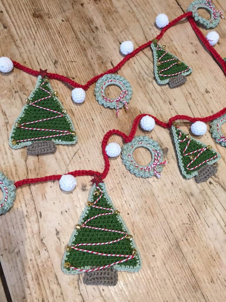 Christmas Tree Wreath and PomPom Garland Free Crochet Pattern