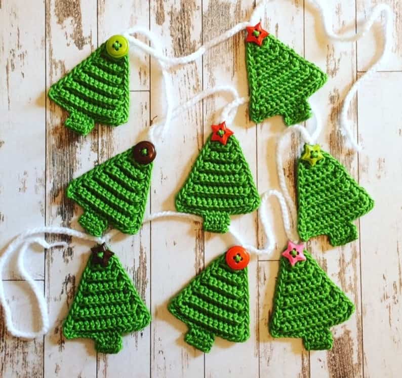 Crochet Christmas Tree Bunting