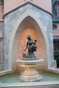 Cinderella Fountain at Magic Kingdom