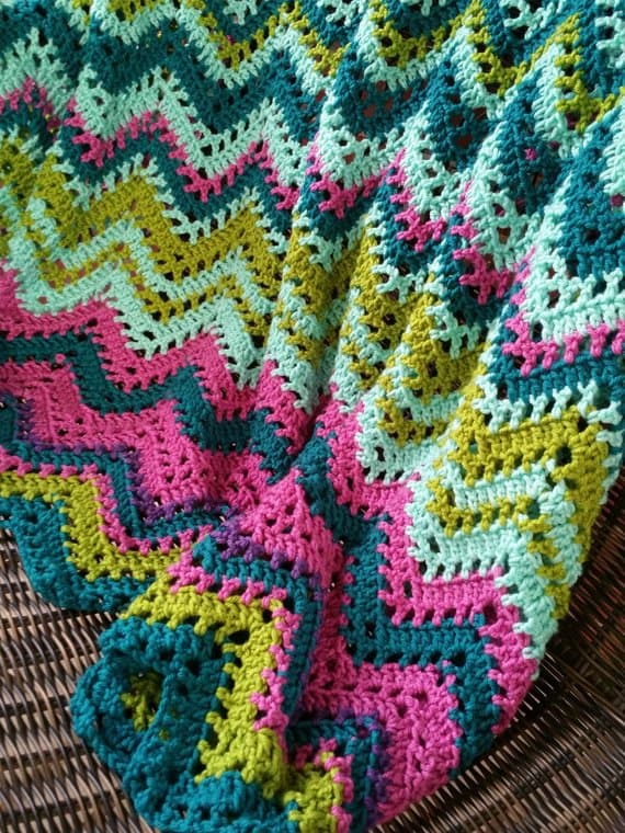 15 Beautiful Temperature Blanket Crochet Pattern Ideas for 2024