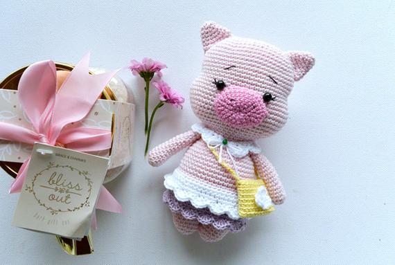 Crochet Piggy Emma