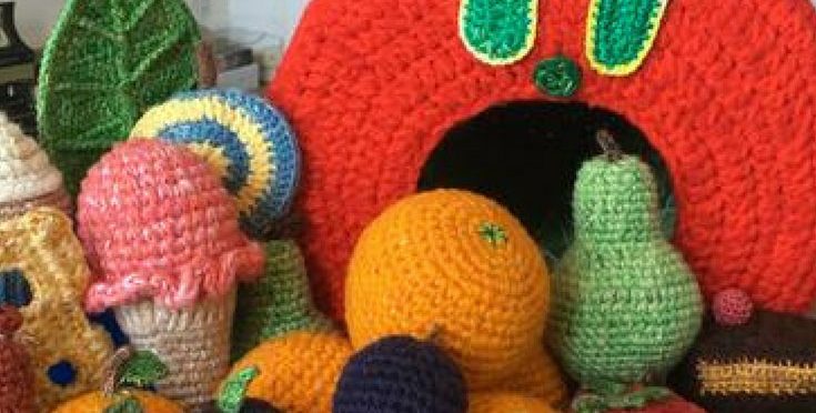 Wow this crochet Hungry Caterpillar is totally amazing! Thanks for sharing!