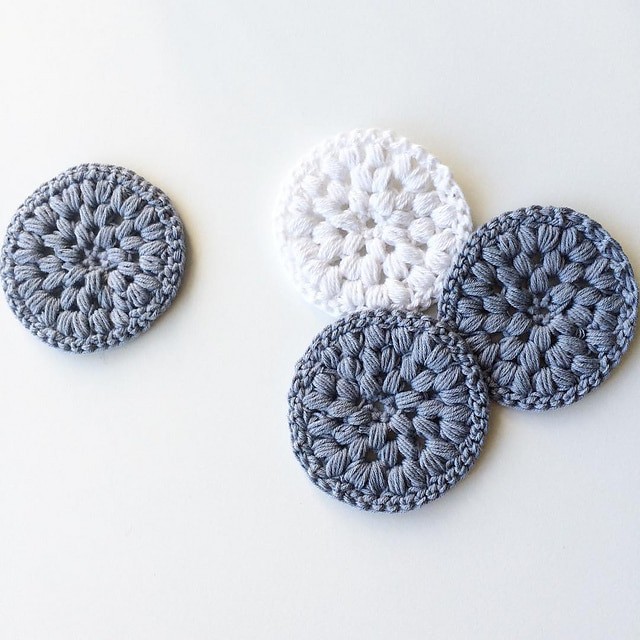 Crochet makeup pads