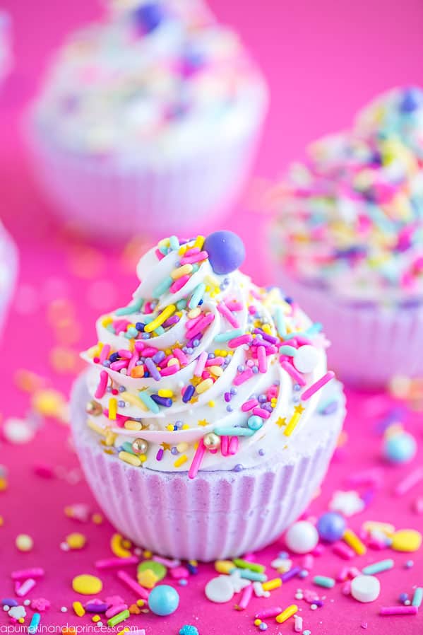 DIY Cupcake Bath Bombs