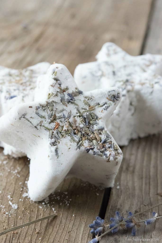 DIY Lavender Bath Bombs