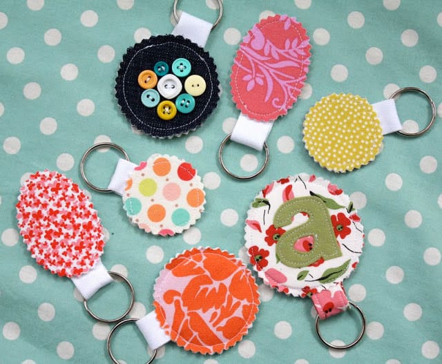 DIY Keychain Ideas {Homemade projects make wonderful gifts!}