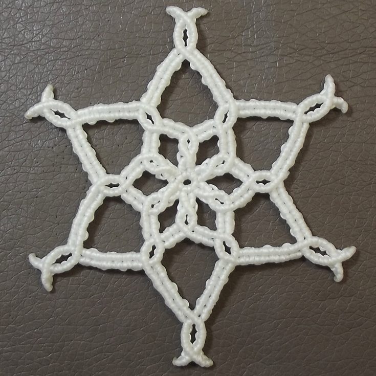 Image for Tutorial: Christmas snowflake ornament IV