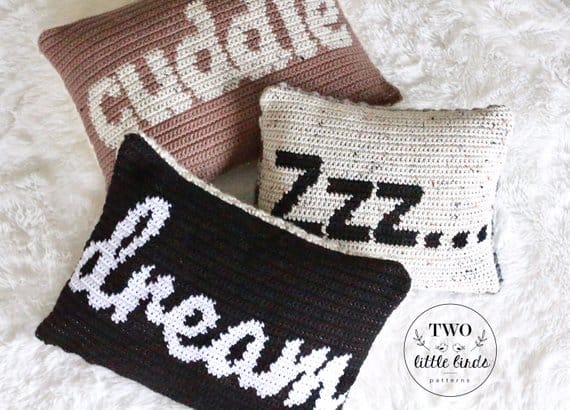 Dream Cuddle Zzzz Pillows