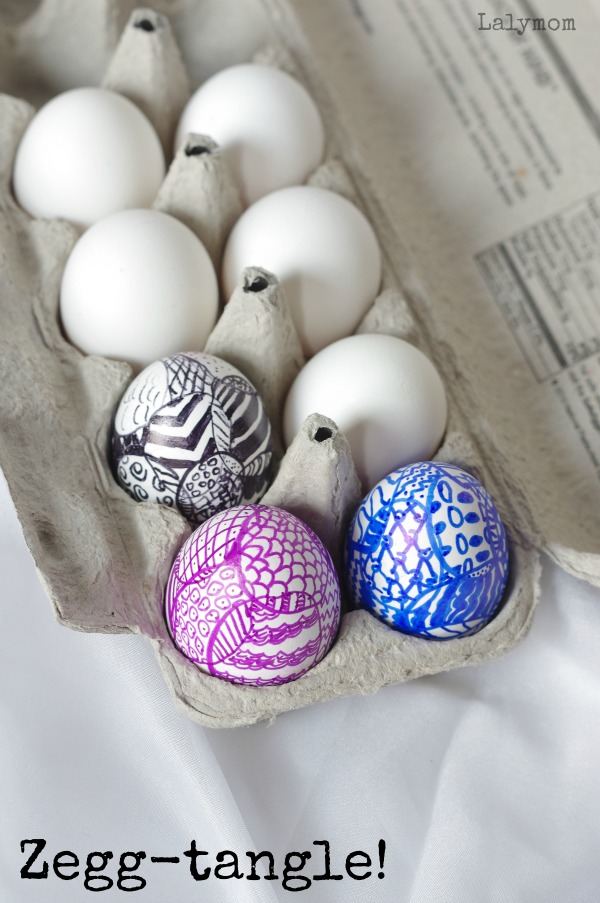Oh and look at these! You just need Sharpie markers to make these fabulous Zentangle eggs!