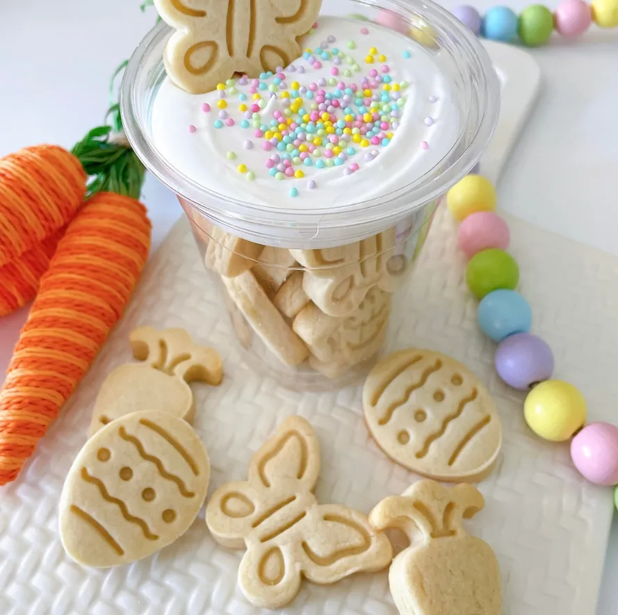 These Easter Cookie Dunker Cups are a unique and trendy treat perfect for selling at bake sales or fundraisers. Featuring Easter-shaped cookies packed in a cup with frosting in the lid, they make for a fun, interactive snack that’s as cute as it is delicious. These are sure to grab attention at any event!