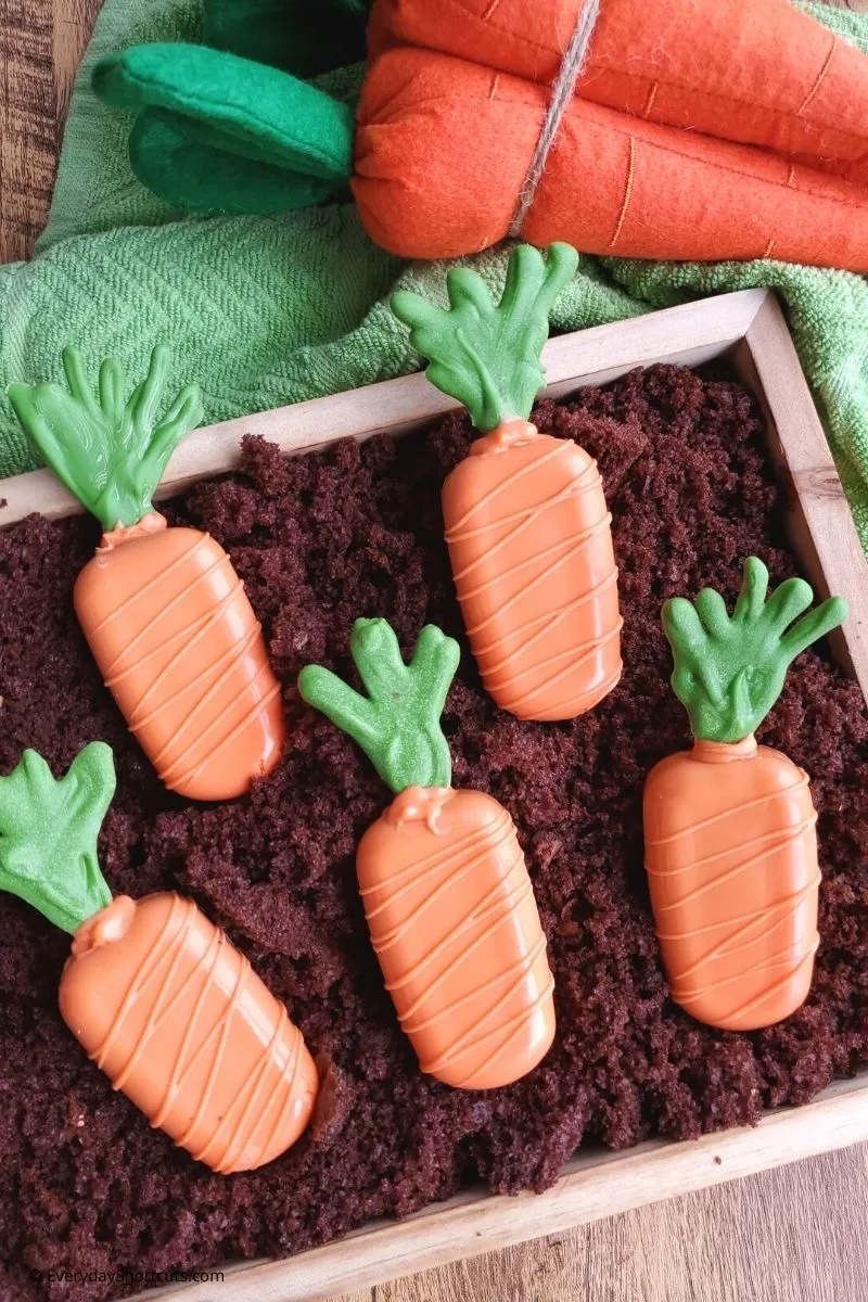 These Carrot Patch Easter Treats are as fun to look at as they are to eat. With a chocolate base and a playful carrot theme, they’re a great addition to your Easter sales table.