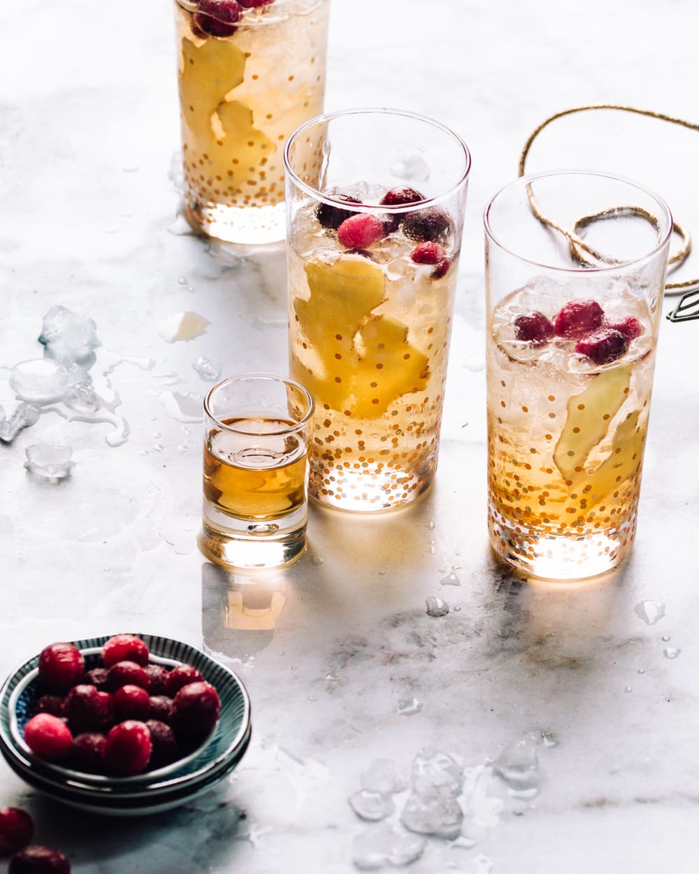 Light, fizzy, and full of ginger warmth, this sparkling ginger cocktail is perfect if you’re looking for a refreshing twist. The bubbles make it feel festive, and it’s great as a pre-dinner sipper.