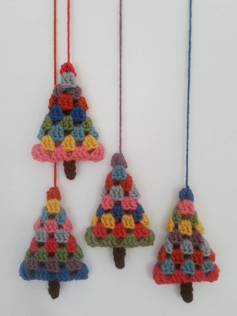 Retro Granny Christmas Tree Crochet Pattern