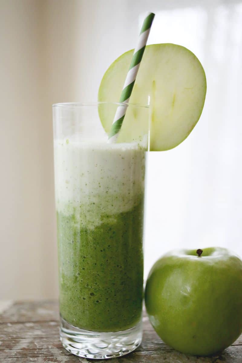 Green Apple and Spinach Smoothie