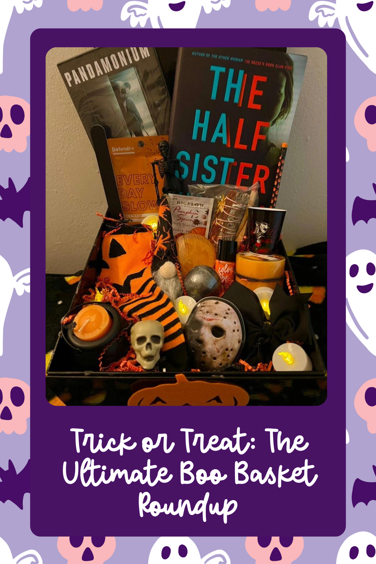 Horror-Themed Gift Box – This spooky box includes themed items like a skull candle, horror movie socks, and even a Jason mask, giving a perfect Halloween thrill for the horror lovers!