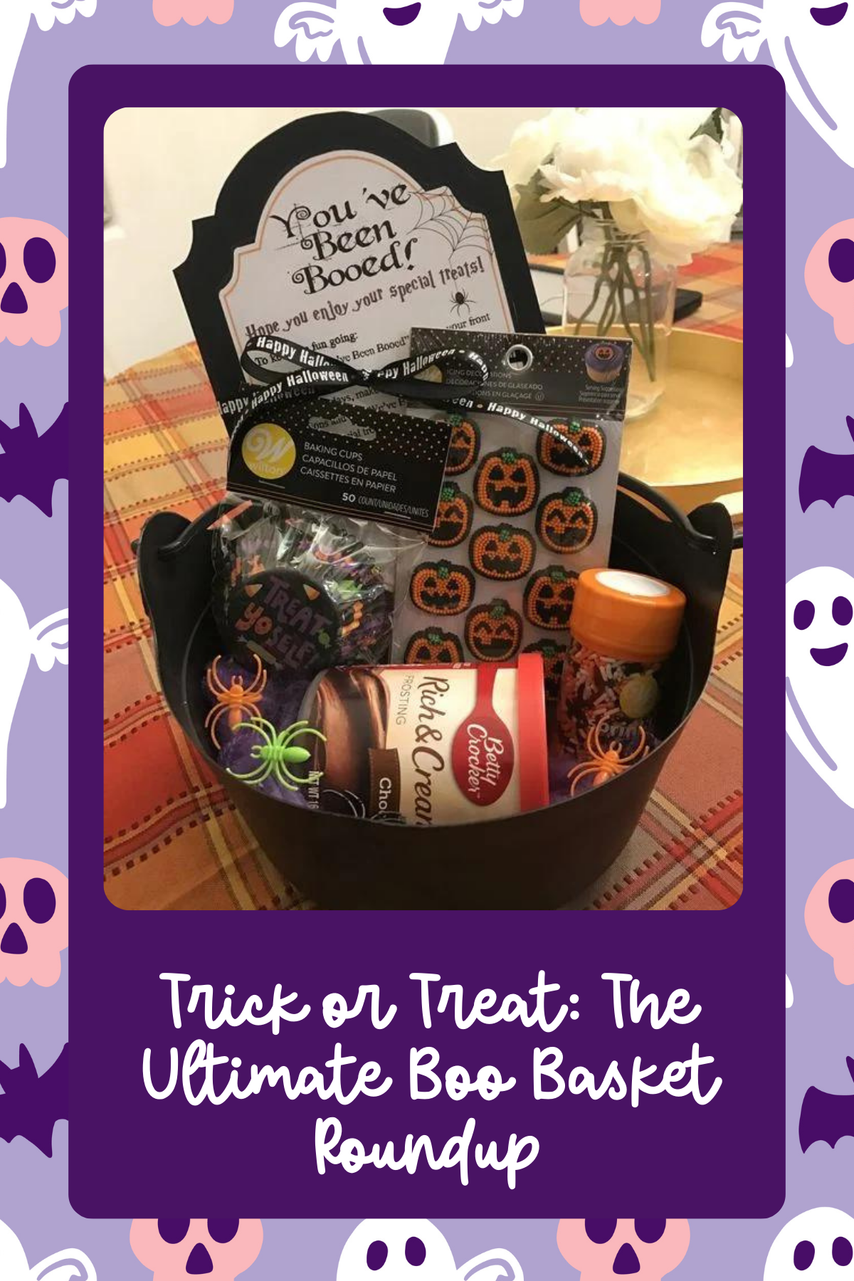 You’ve Been Booed Baking Kit – A Halloween-themed baking set, perfect for gifting a DIY treat-making experience, with frosting, cupcake liners, and sprinkles, wrapped with spooky extras!