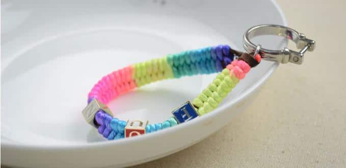 How to Make an Easy Keychain Friendship Bracelet