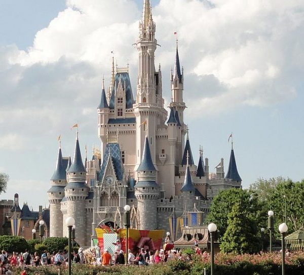 The Secret Entrances to Disney World will Save you Time