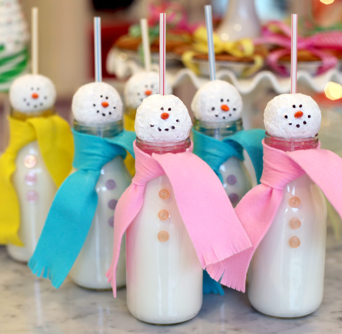 Are you KIDDING me?? My kiddos are going to freak out over these milk glasses with donut snowmen heads!