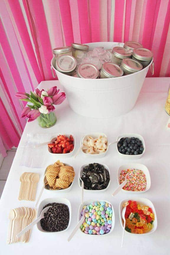 10 Graduation Food Bar Ideas To Impress Your Party Guests