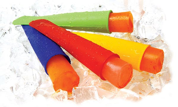 These ice pop containers are perfect for adding frozen smoothies to your kid's lunch box