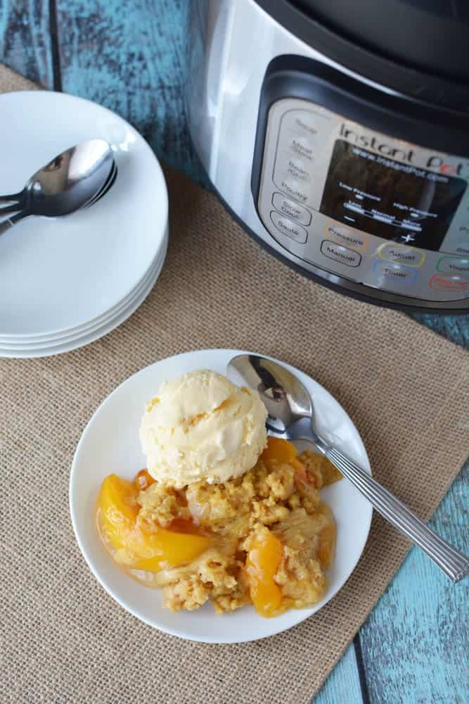 Instant Pot Peach Cobbler