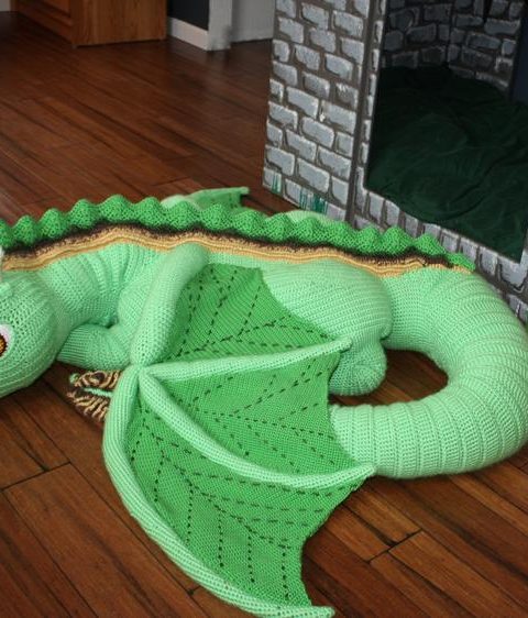 OMG - a life sized baby dragon toy you can crochet!