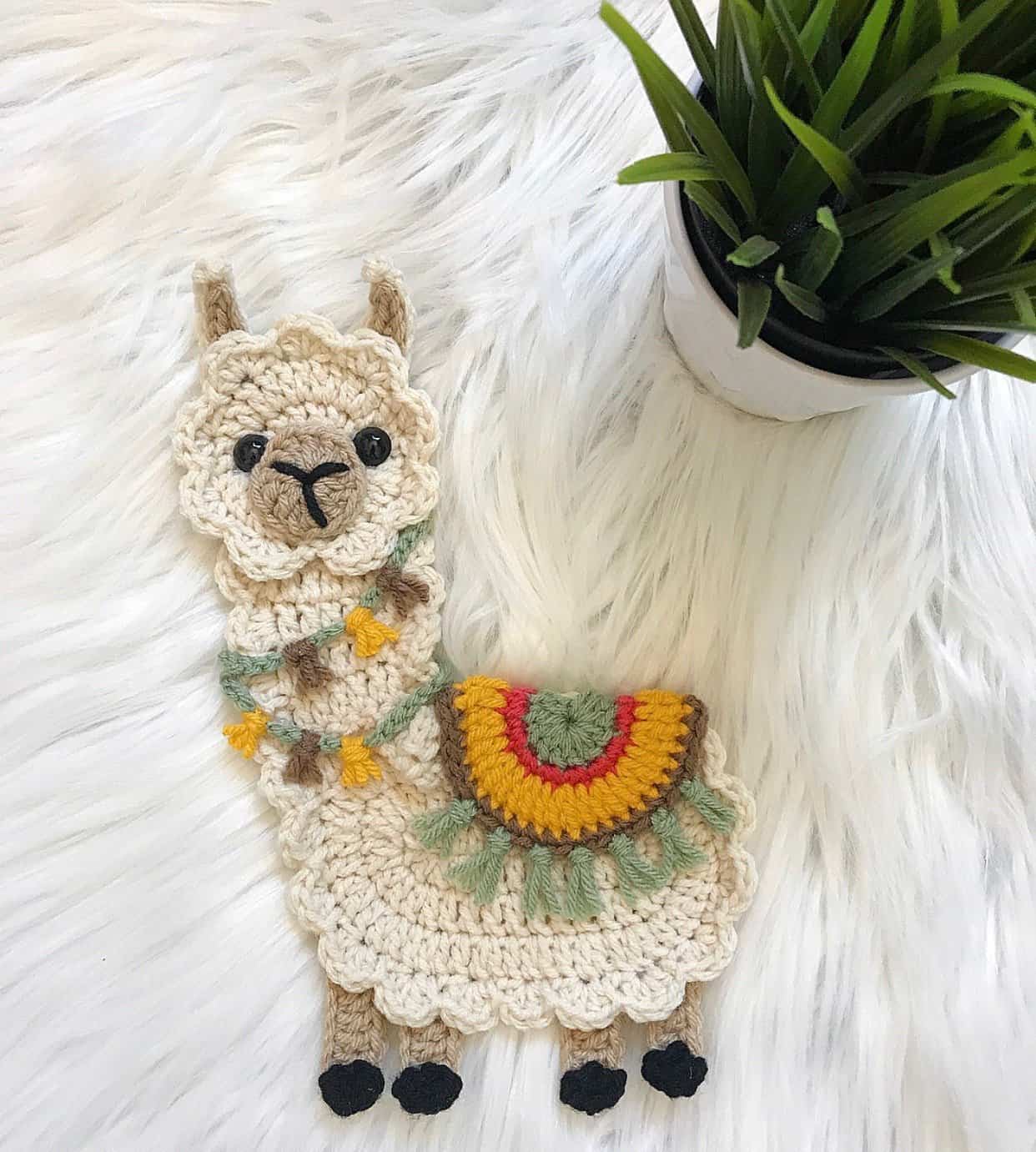 Llama Crochet Applique Pattern