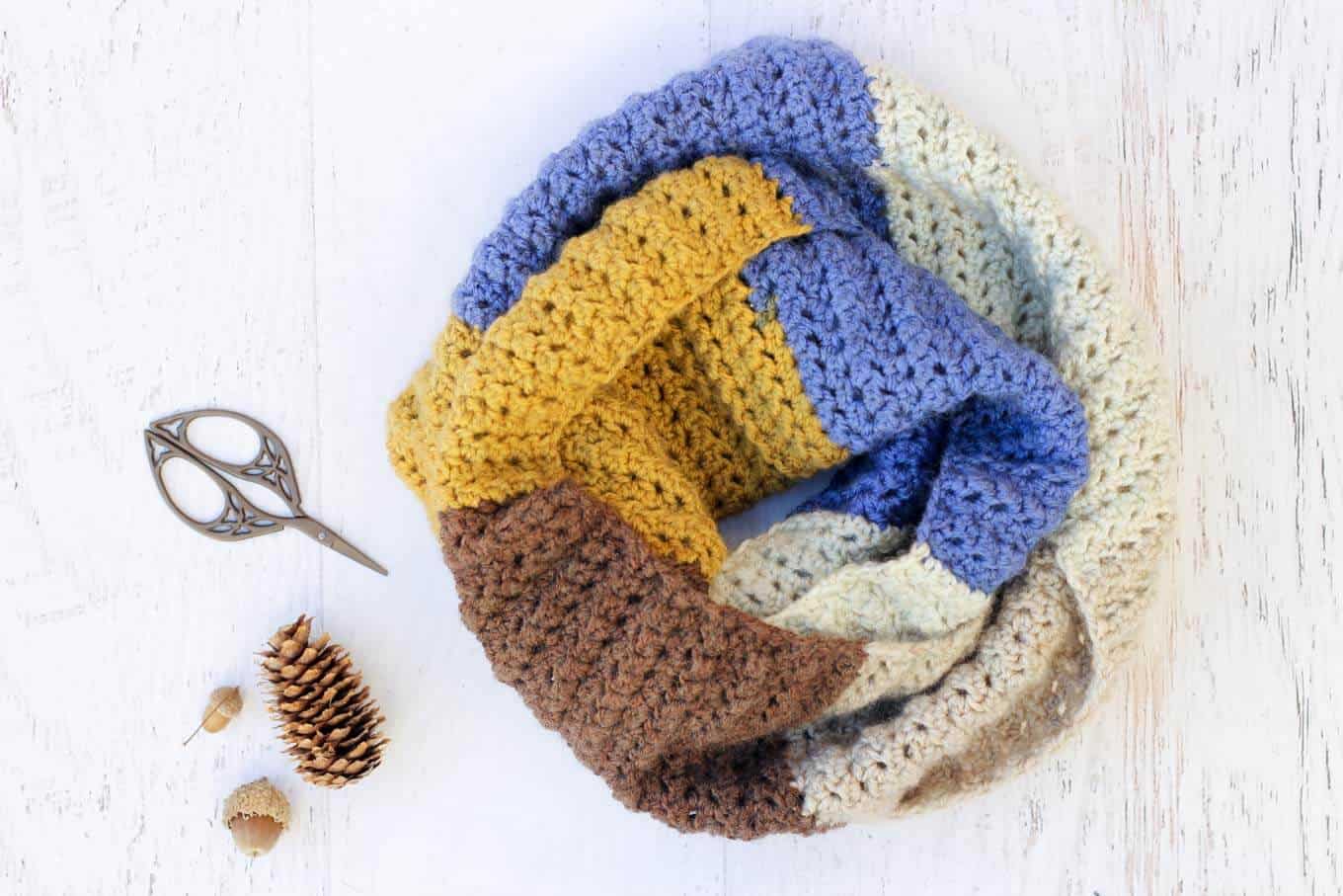 Modern Cowl Caron Cakes Free Pattern