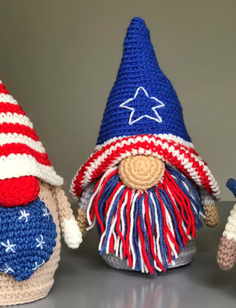 Get ready for Independence Day with these 5 festive crochet patterns! ?? From cuddly toys to charming decor, we've got everything you need to celebrate in style. ??✨