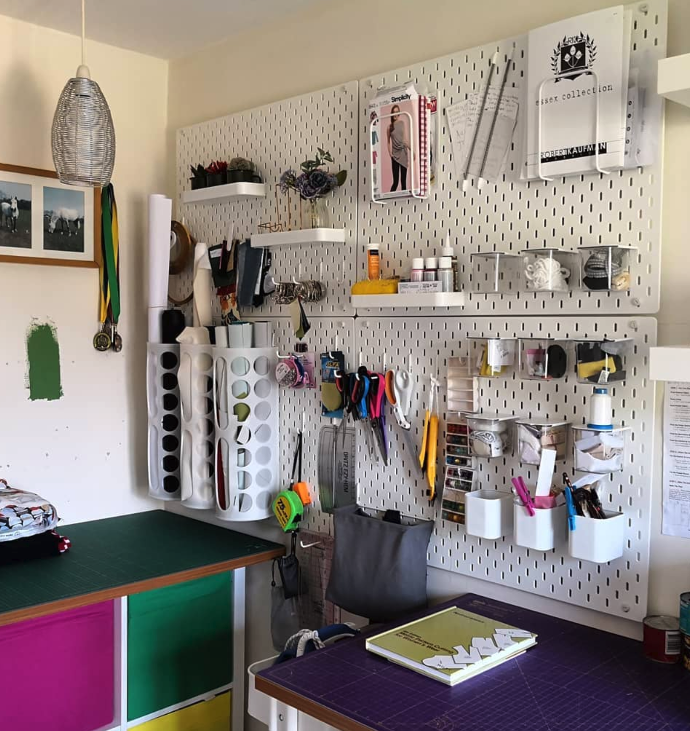 📌✨ Pegboard Inspo for Your Craft Room: Stay Stylish & OrganizedTransform your craft room with these pegboard ideas! From storing supplies to showcasing tools, these creative solutions keep everything within reach while adding a touch of style. 🎨🧵 #CraftRoomIdeas #PegboardInspo #DIYStorage #CraftOrganization #CreativeSpaces