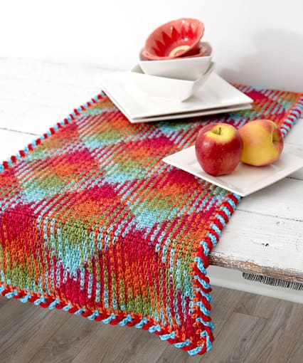 Planned Pooling Table Runner Free Pattern