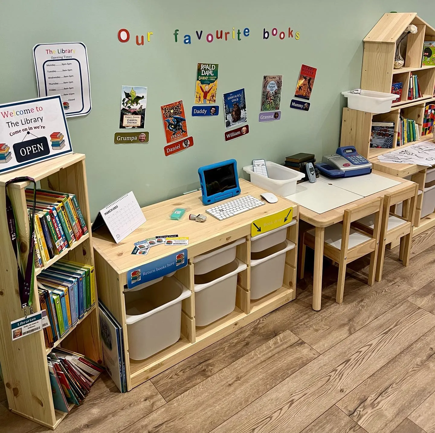 Little Librarian’s Dream – A book-lover’s paradise with kid-friendly shelves, a pretend library checkout station, and a cozy work area for reading and learning.