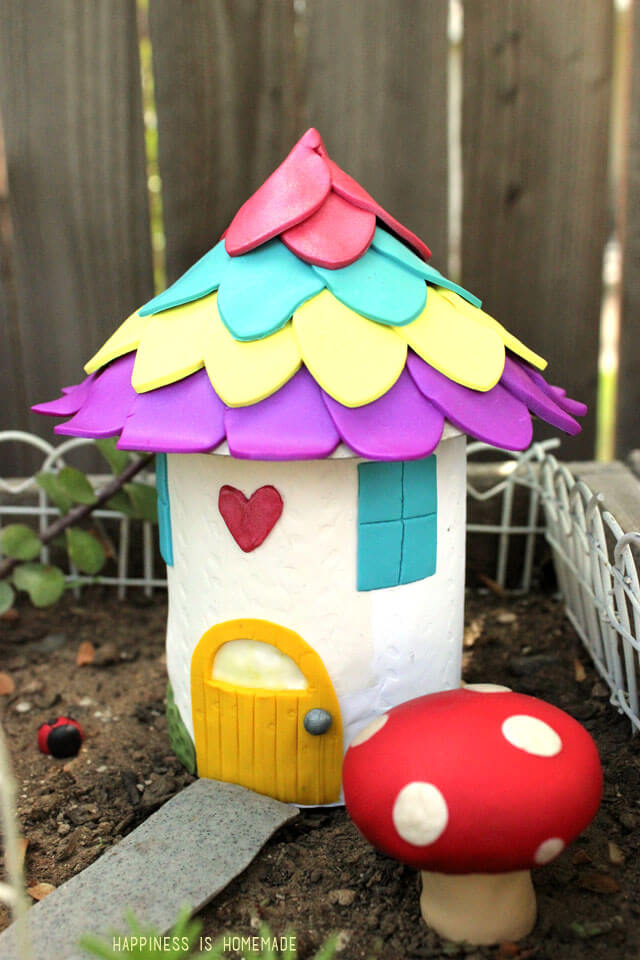 This fairy garden is fabulous!